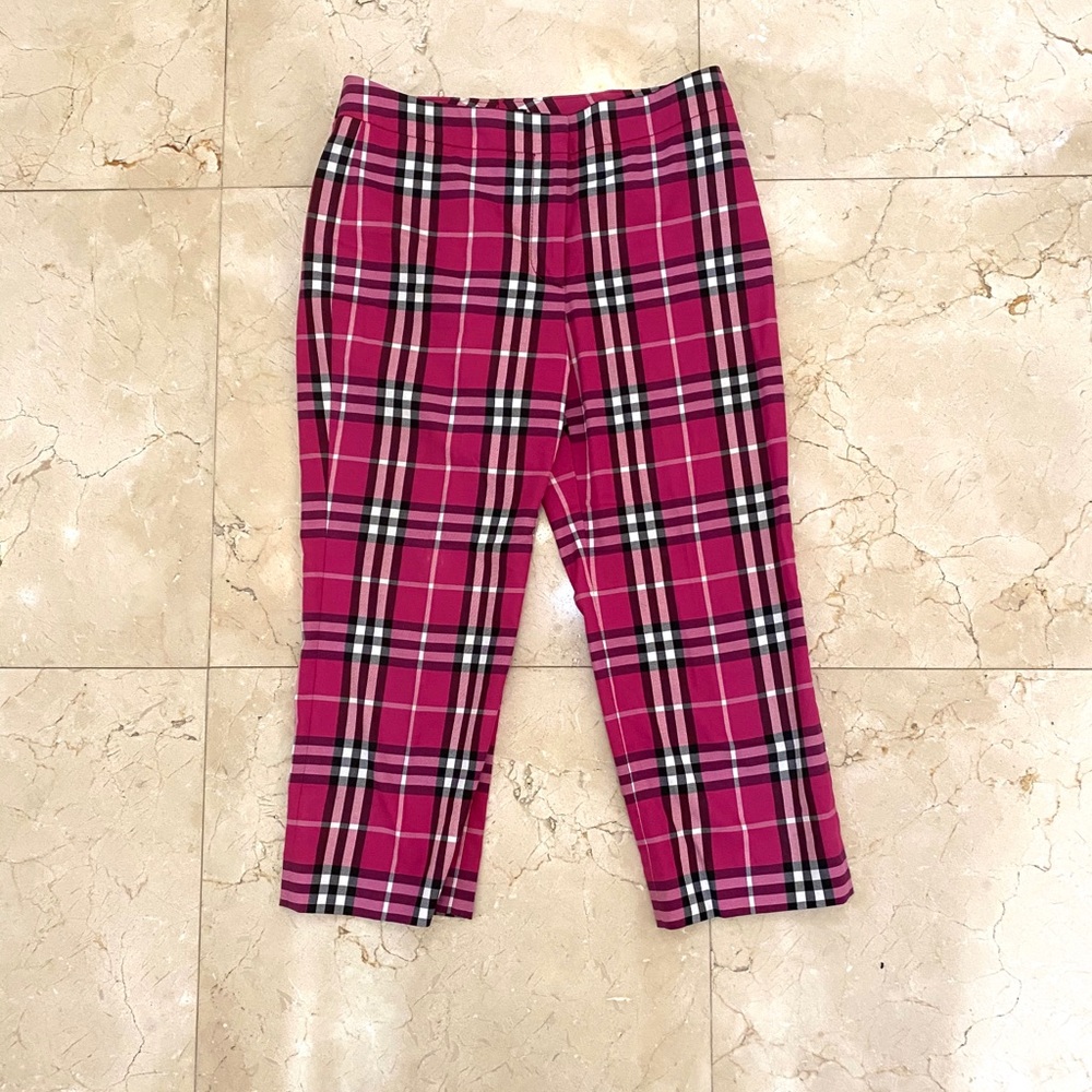 BURBERRY lady’s HOT PINK - CAPRI STYLE Size 6